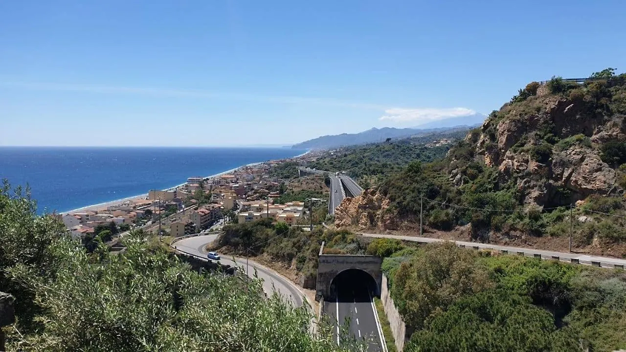 Apartmán Casa Angela Ali  0*, Ali (Sicily)